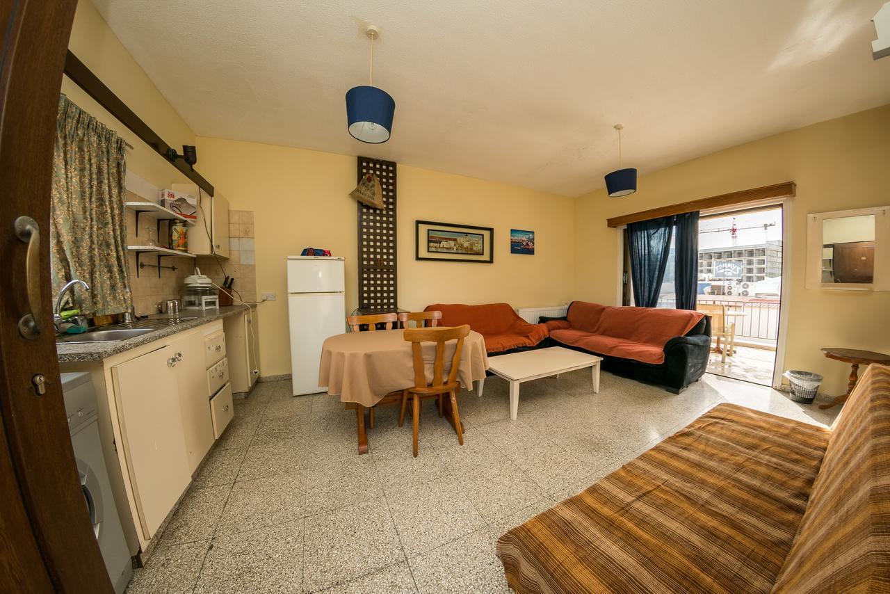 George Apartments Center Айя-Напа Екстер'єр фото